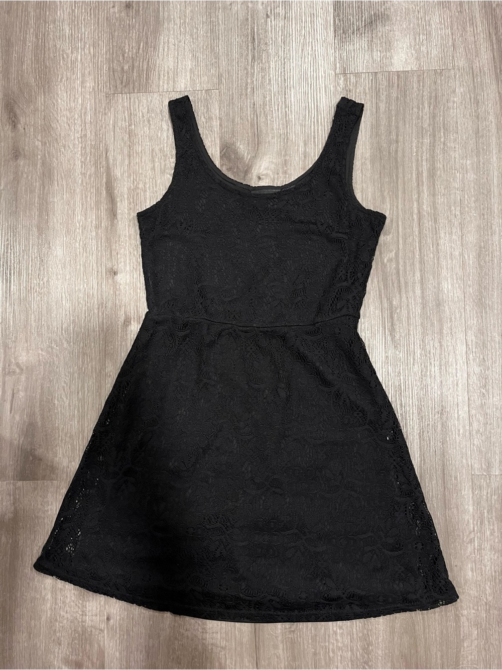 Metaphor Petite Black Lace Scoop Neck Dress | women’s small